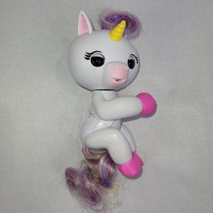 Fingerlings Baby Unicorn Gigi Interactive Electronic WowWee Toys